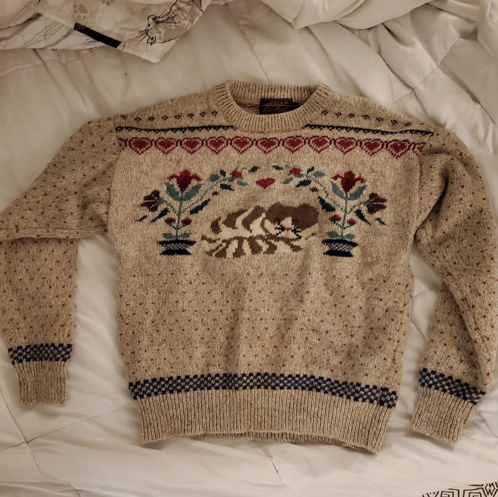 Eddie Bauer Cat Sweater